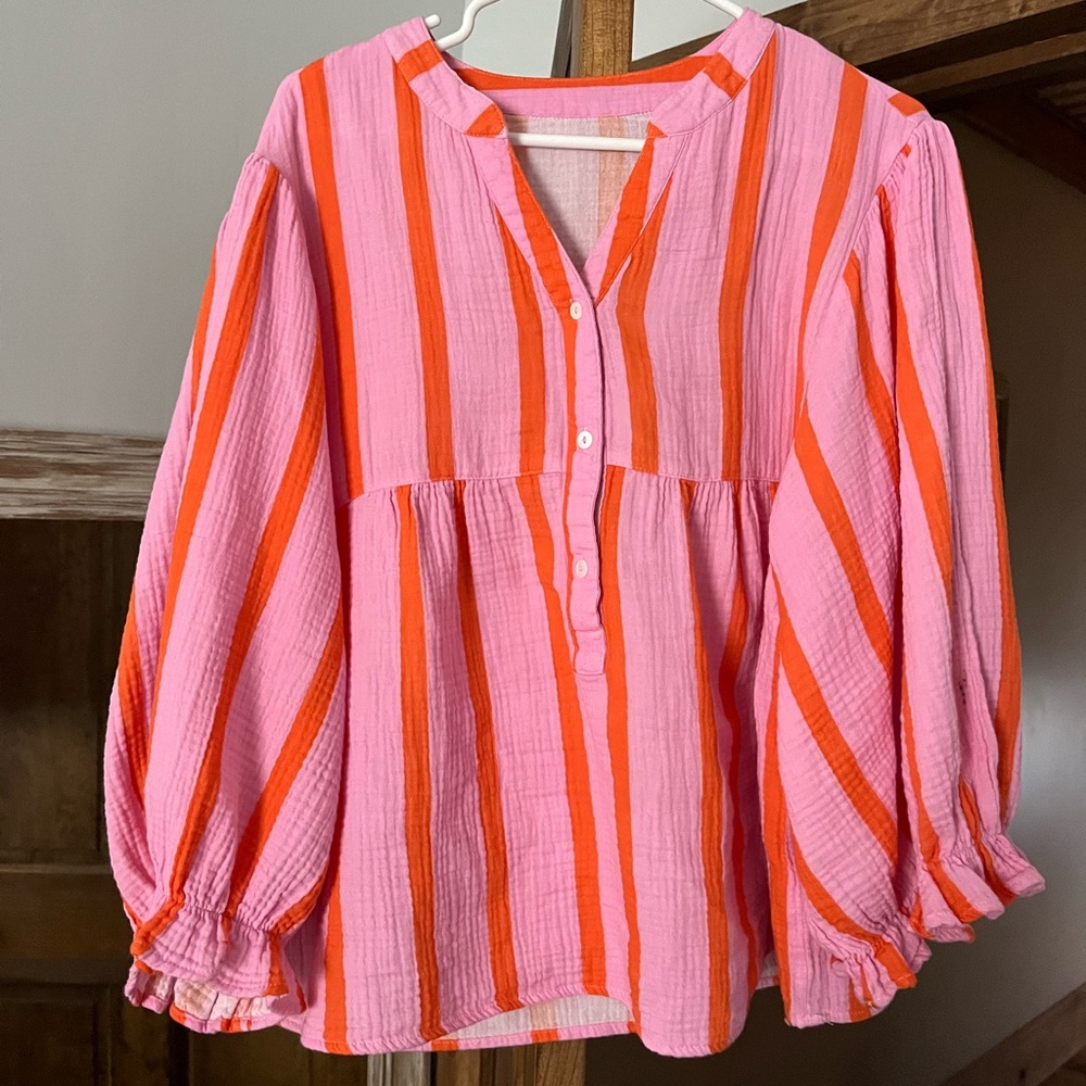 Women’s Too Size Large